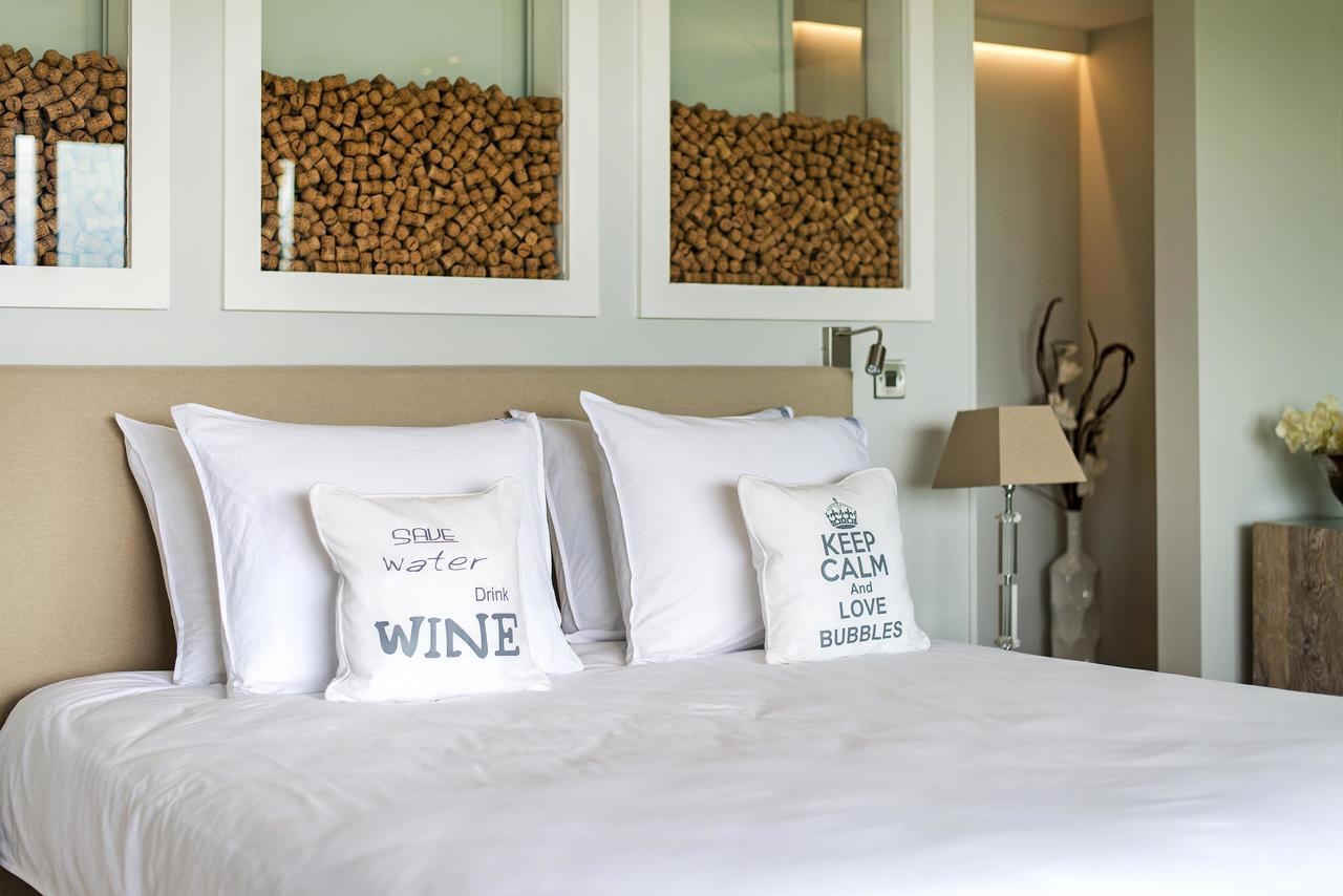 Tinwood Estate Vineyard Lodges شيشستر المظهر الخارجي الصورة